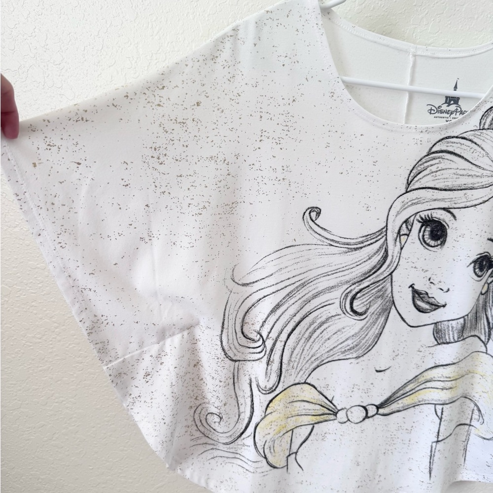 Disney “Belle” Poncho T-Shirt - Picture 6 of 7